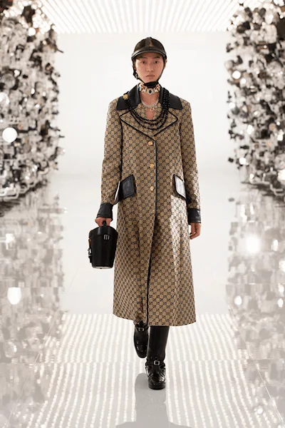 Look 13